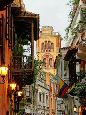 Cartagena de Indias: Guía Completa para Descubrir la Joya del Caribe • Ciudad Amurallada • La Colombia Real